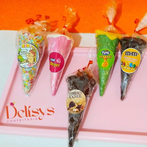 Logo Confeitaria Divertido Rosa e Bege (24)